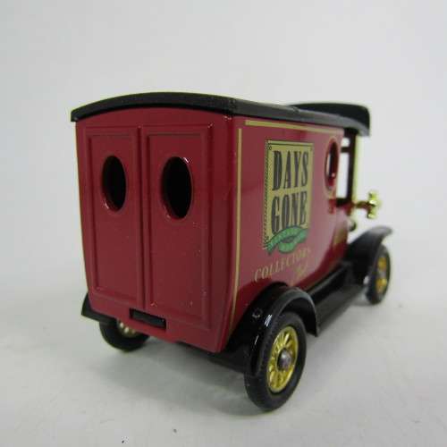 Lledo 1920 Ford Model T van - 1990 Days Gone collectors club promotional model car in box