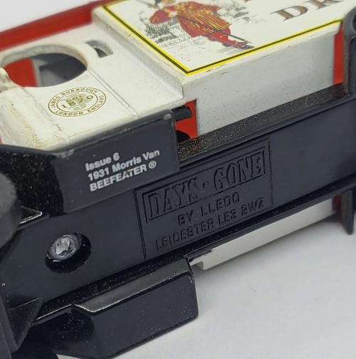 Days Gone Lledo #6 Beefeater gin 1931 Morris van model car