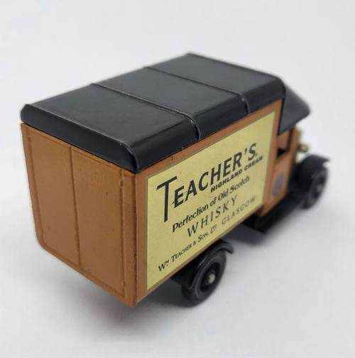 Days Gone Lledo #3 Morris Parcel van - Teachers Whiskey model car