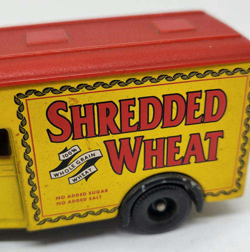 Days Gone Lledo #11 Shredded wheat Dennis parcel van model car