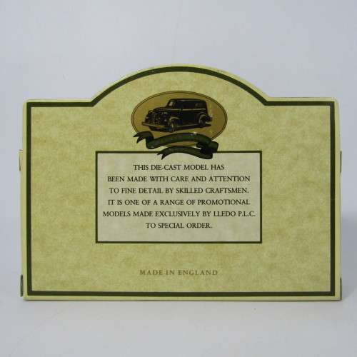 Lledo 1920 Ford Model T van - Kleenex travel tissues promotional model car in box