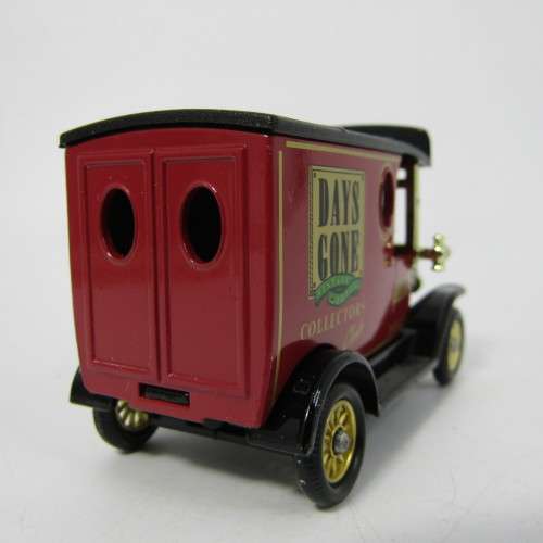 Lledo 1920 Ford Model T van - 1990 Days Gone Collectors club promotional model car in box