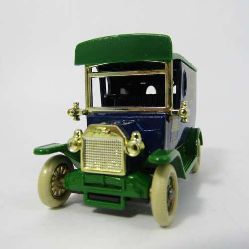 Lledo 1920 Ford Model T van - 1991 Days Gone Collectors club promotional model car in box