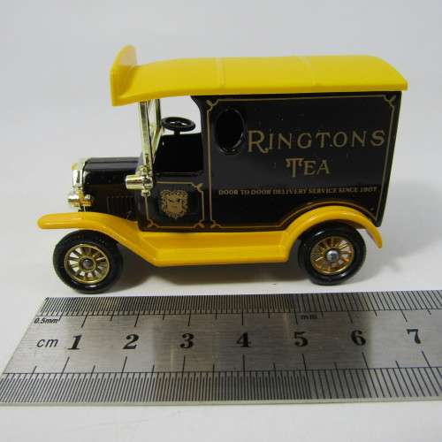 Lledo 1920 Ford Model T van - Ringtons Tea promotional model car in box