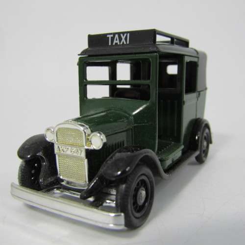 Lledo 1920 Ford Model T van - Austin taxi dark green promotional model car in box