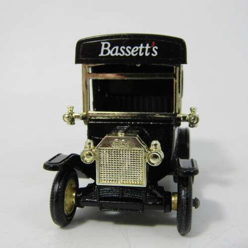 Lledo 1920 Ford Model T van - Bassett`s Liquorice Allsorts promotional model car in box