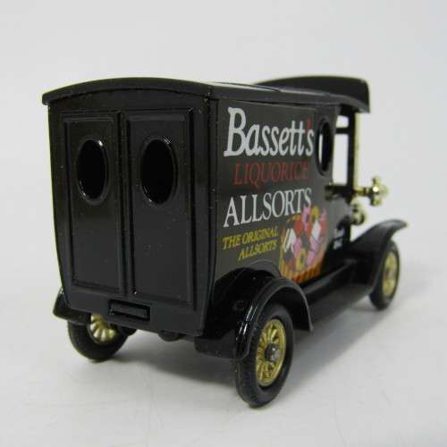 Lledo 1920 Ford Model T van - Bassett`s Liquorice Allsorts promotional model car in box