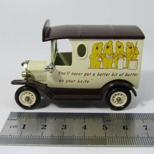 Lledo 1920 Ford Model T van - Country Life English Butter promotional model car in box