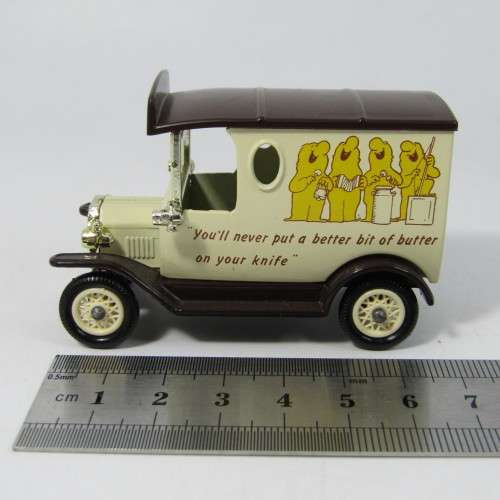 Lledo 1920 Ford Model T van - Country Life English Butter promotional model car in box