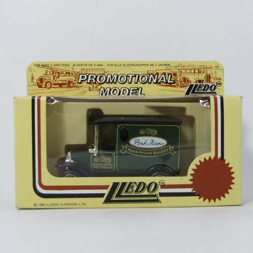 Lledo 1920 Ford Model T van - Park Farms promotional model car in box