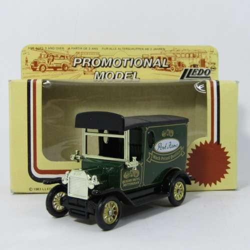 Lledo 1920 Ford Model T van - Park Farms promotional model car in box