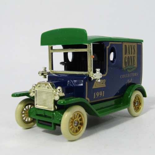 Lledo 1920 Ford Model T van - 1991 Days Gone Collectors Club model car in box