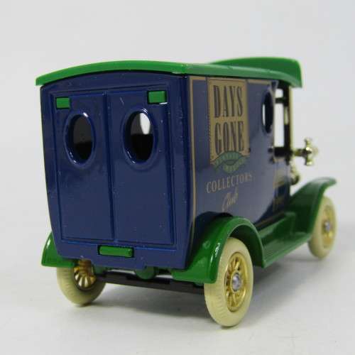 Lledo 1920 Ford Model T van - 1991 Days Gone Collectors Club model car in box