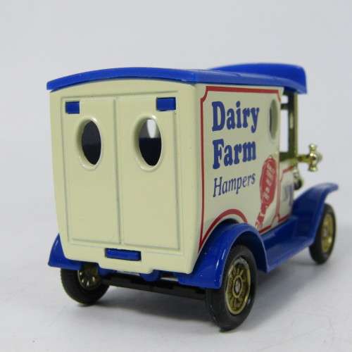Lledo 1920 Ford Model T van - Dairy Farm Hampers model car in box