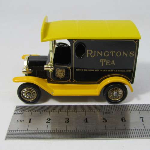 Lledo 1920 Ford Model T van - Ringtons Tea promotional model car in box