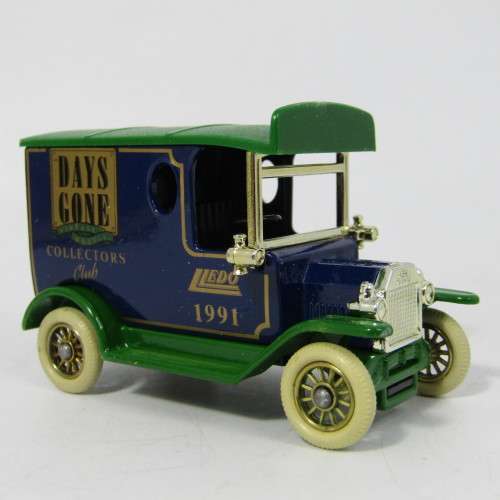 Lledo 1920 Ford Model T van - 1991 Days Gone Collectors Club model car in box