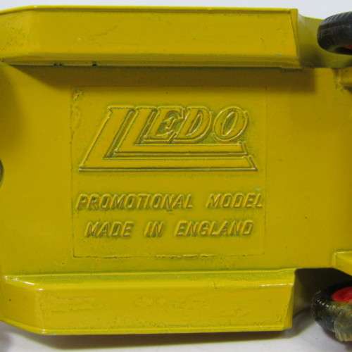 Lledo 1920 Ford Model T van - Happy Eater Family Restaurants promotional model car in box