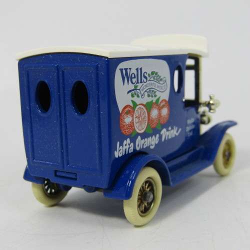 Lledo 1920 Ford Model T van - Wells Drinks Ltd. promotional model car in box