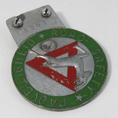 Vintage Road Safety car badge No. 1653 for 20 years accident free