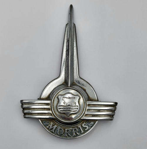 1940 WW2 Morris Minor bonnet badge - Original