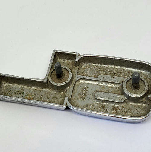 Vauxhall Victor SL badge - Vintage