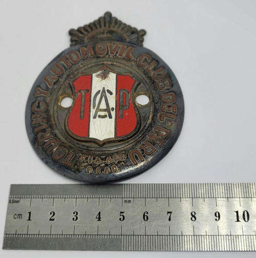 Peru Touring automobile club car grille badge