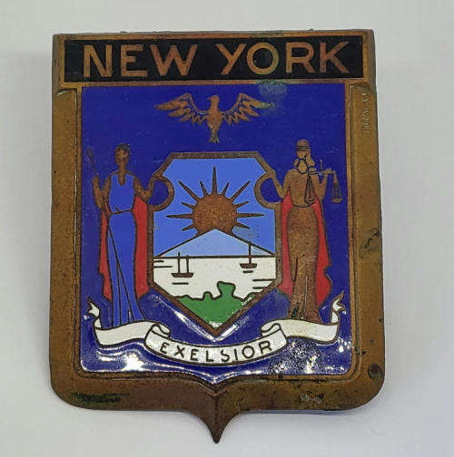 Vintage New York car grille bagde - Rarely seen - Enameled