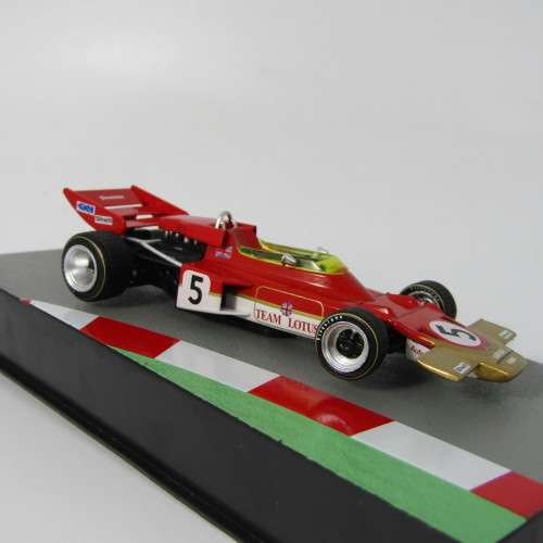 Formula 1 Lotus 72c - 1970 die-cast racing model car - #5 Jochen Rindt - scale 1/43