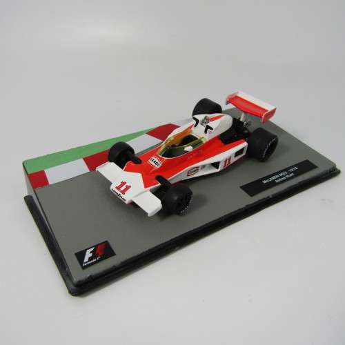 Formula 1 McLaren M23 - 1976 die-cast racing model car - #11 James Hunt - scale 1/43