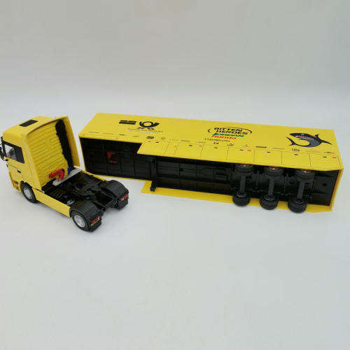 Formula 1 Mercedes-Benz Actros F1 transporter truck - Jordan Honda ` Bitten Heroes ` - scale 1/43