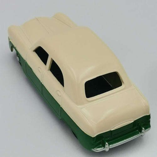 DeAgostini Dinky Toys #162 Ford Zephyr Saloon toy car in box