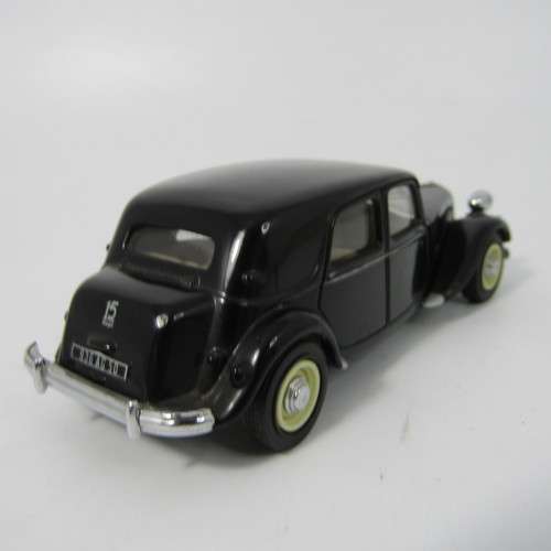 Matchbox Dinky 1952 Citroen 15 CV 6 Cyl die-cast model car