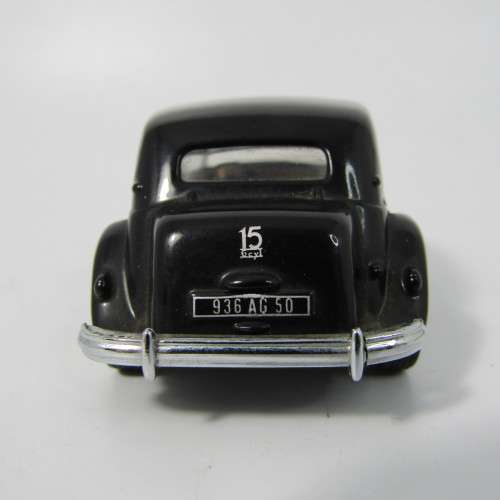 Matchbox Dinky 1952 Citroen 15 CV 6 Cyl die-cast model car