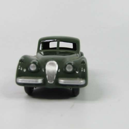 DeAgostini Dinky Toys #157 Jaguar XK120 Coupe toy car in box