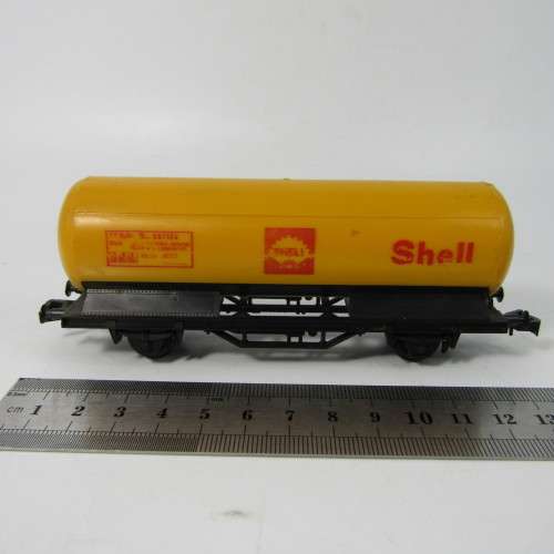 Lima HO scale FS Italia Shell tanker wagon