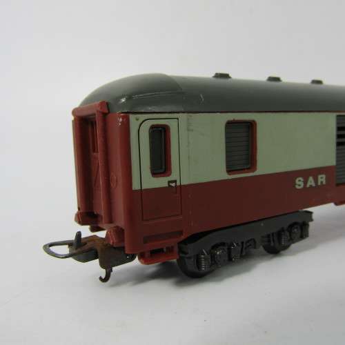 Lima SAR-SAS baggage car - HO scale