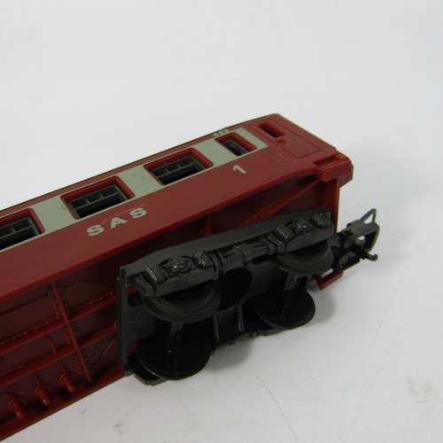 Lima SAR-SAS 1st class passenger coach - HO scale