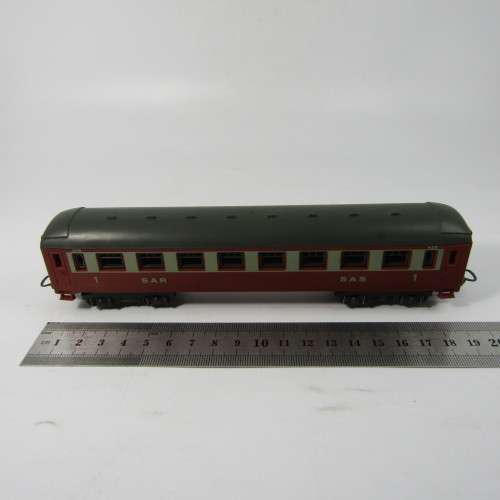 Lima SAR-SAS 1st class passenger coach - HO scale