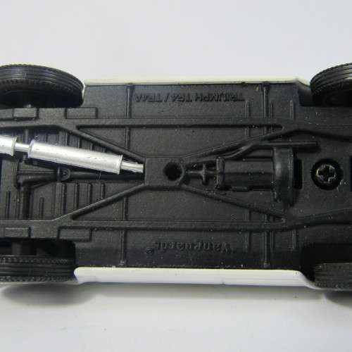 Vanguards Triumph TR4 die-cast model car - scale 1/43