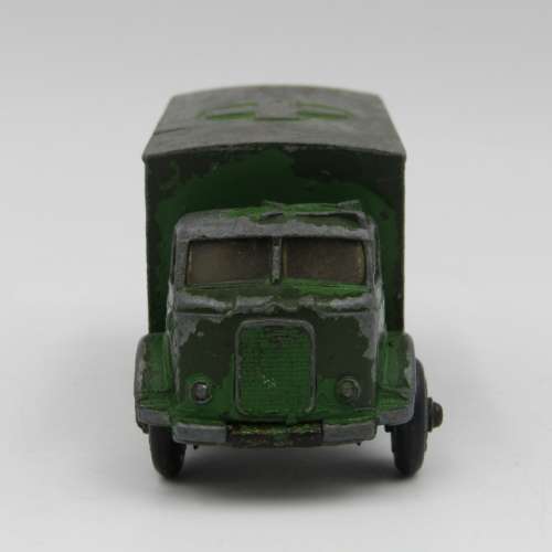 Meccano Ltd Dinky Toys #626 Military Ambulance Die-cast truck