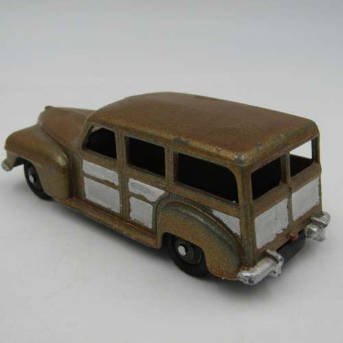 Meccano Ltd Dinky Toys #344 Estate car die-cast model - repainted