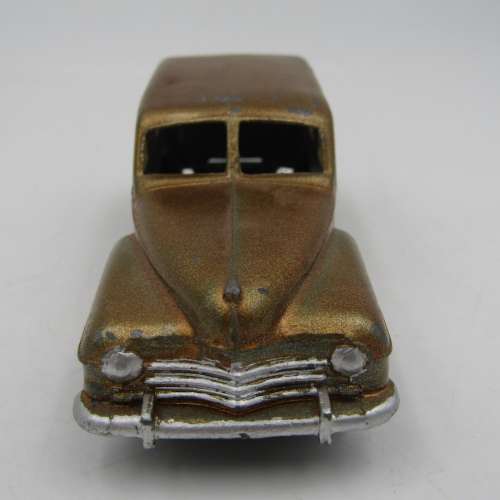 Meccano Ltd Dinky Toys #344 Estate car die-cast model - repainted