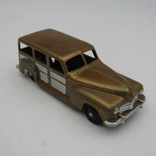 Meccano Ltd Dinky Toys #344 Estate car die-cast model - repainted