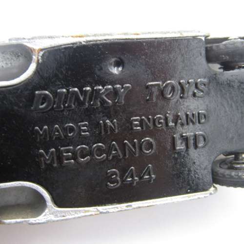 Meccano Ltd Dinky Toys #344 Estate car die-cast model - repainted