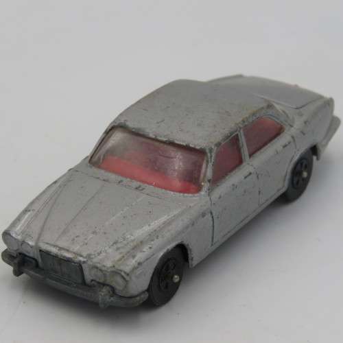 Corgi Juniors Wizz wheels Jaguar XJ6 toy car - opening rear