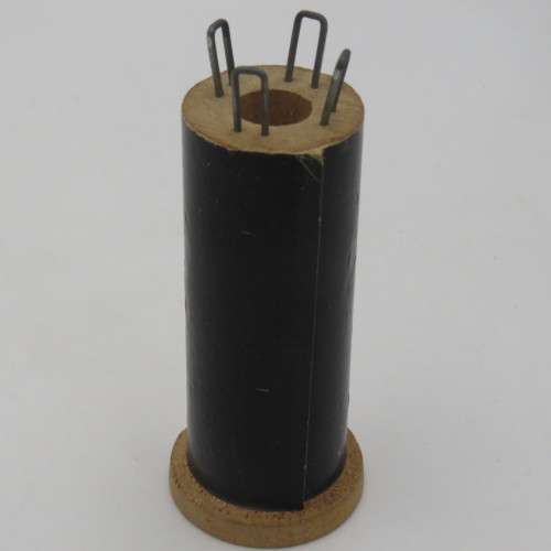 Vintage wooden knitting spool / tolletjie brei