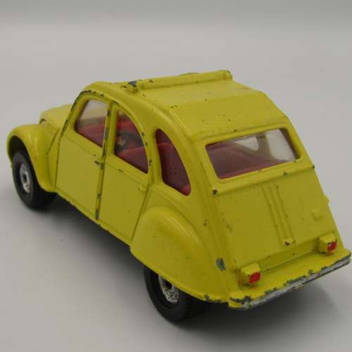 Corgi Citroen 2CV6 die-cast model car - lights missing