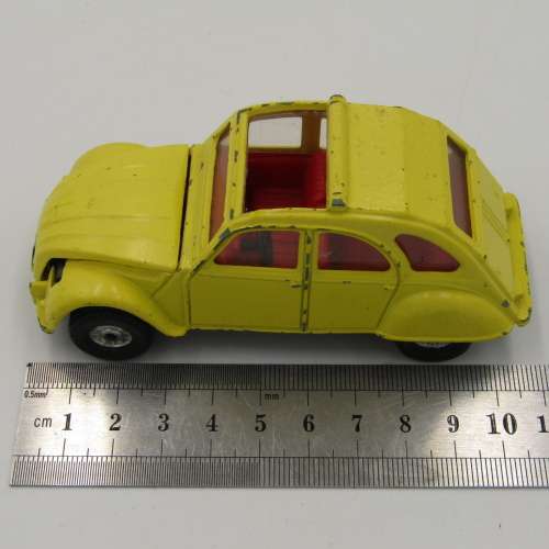 Corgi Citroen 2CV6 die-cast model car - lights missing