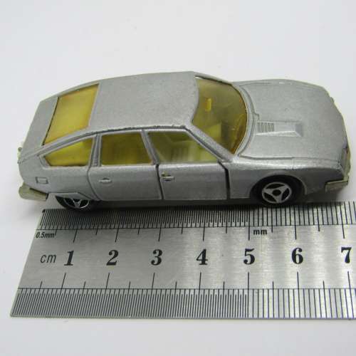 Majorette #265 Citroen CX die-cast toy car with opening doors - scale 1/60