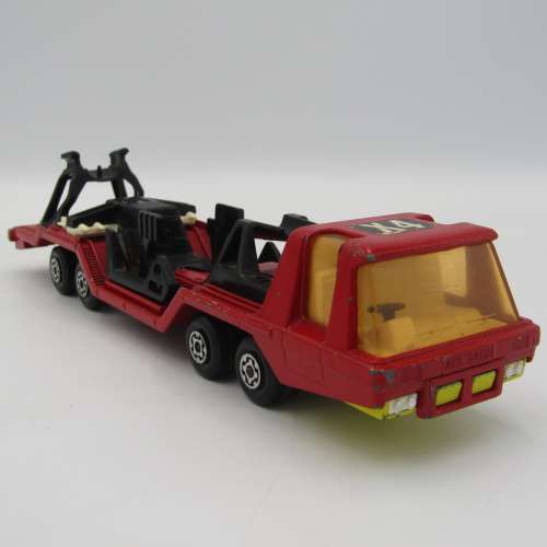 Matchbox Super Kings K-13-2 Transporter truck - no missiles
